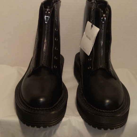 Bershka Shoes - BERSHKA PLATFORM BOOTS